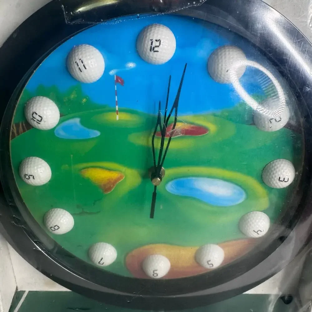 Golf Wall Clock Quartz 3D Golf Balls on Course Decor Kirch Taiwan 11”